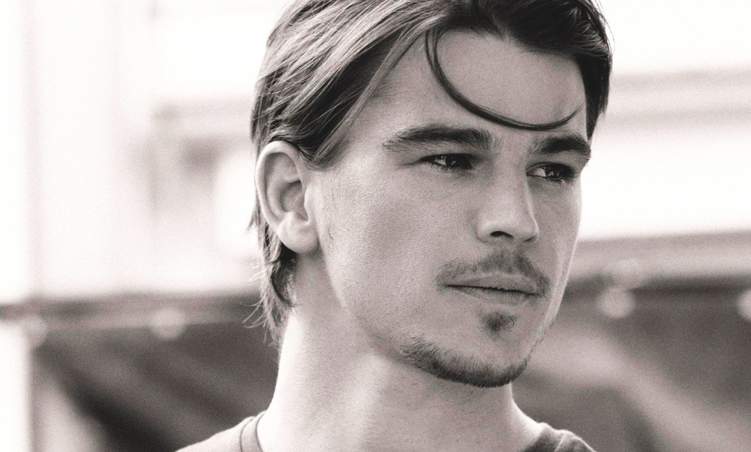 ...и Хартнетт такой молодой