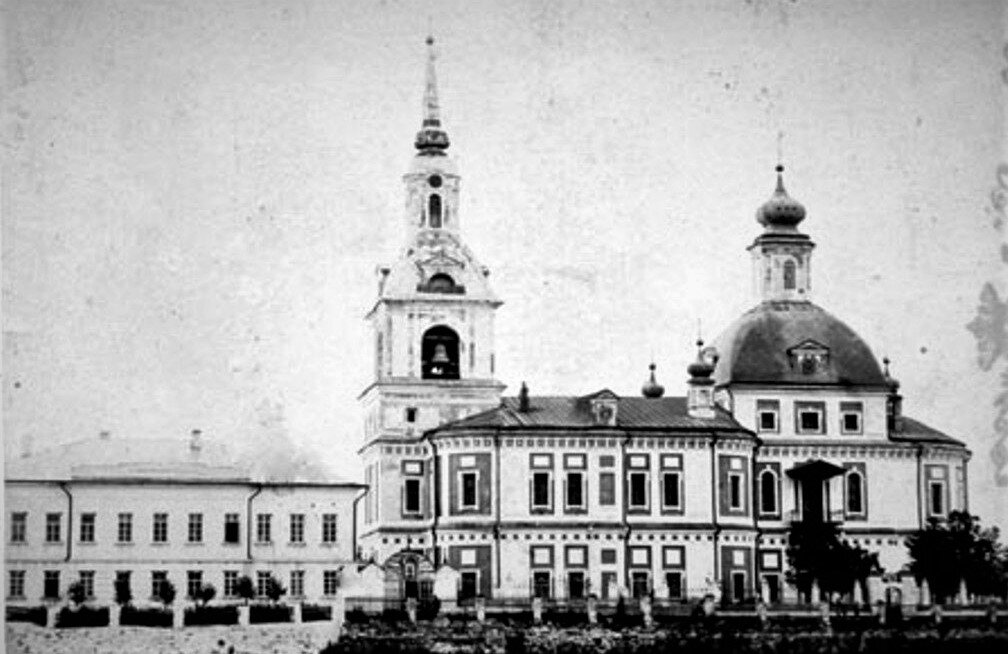 храм во имя Воскресения Христова, село Любичи 1900 г.