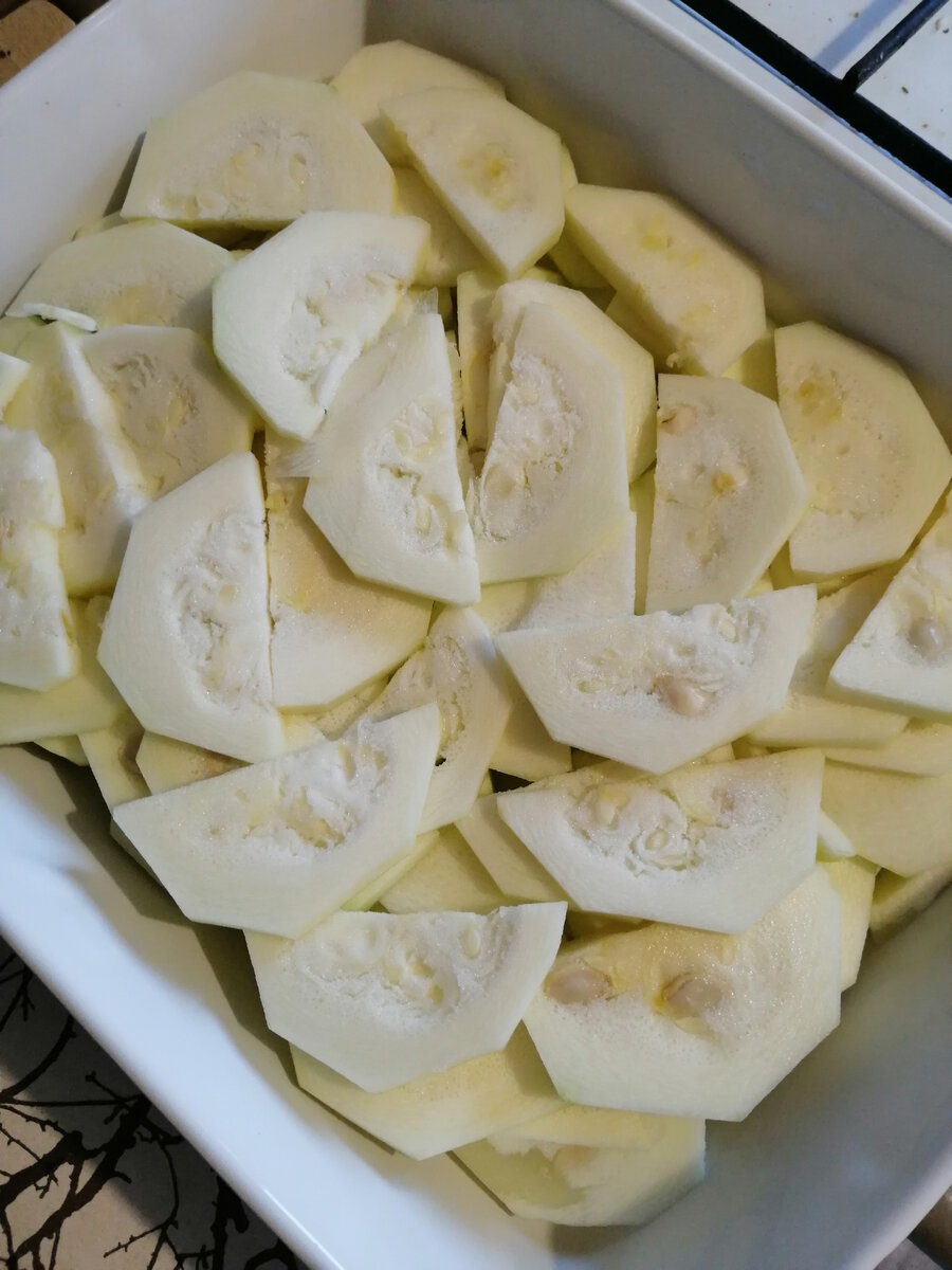 Можно выложить в 2 - 3 слоя.