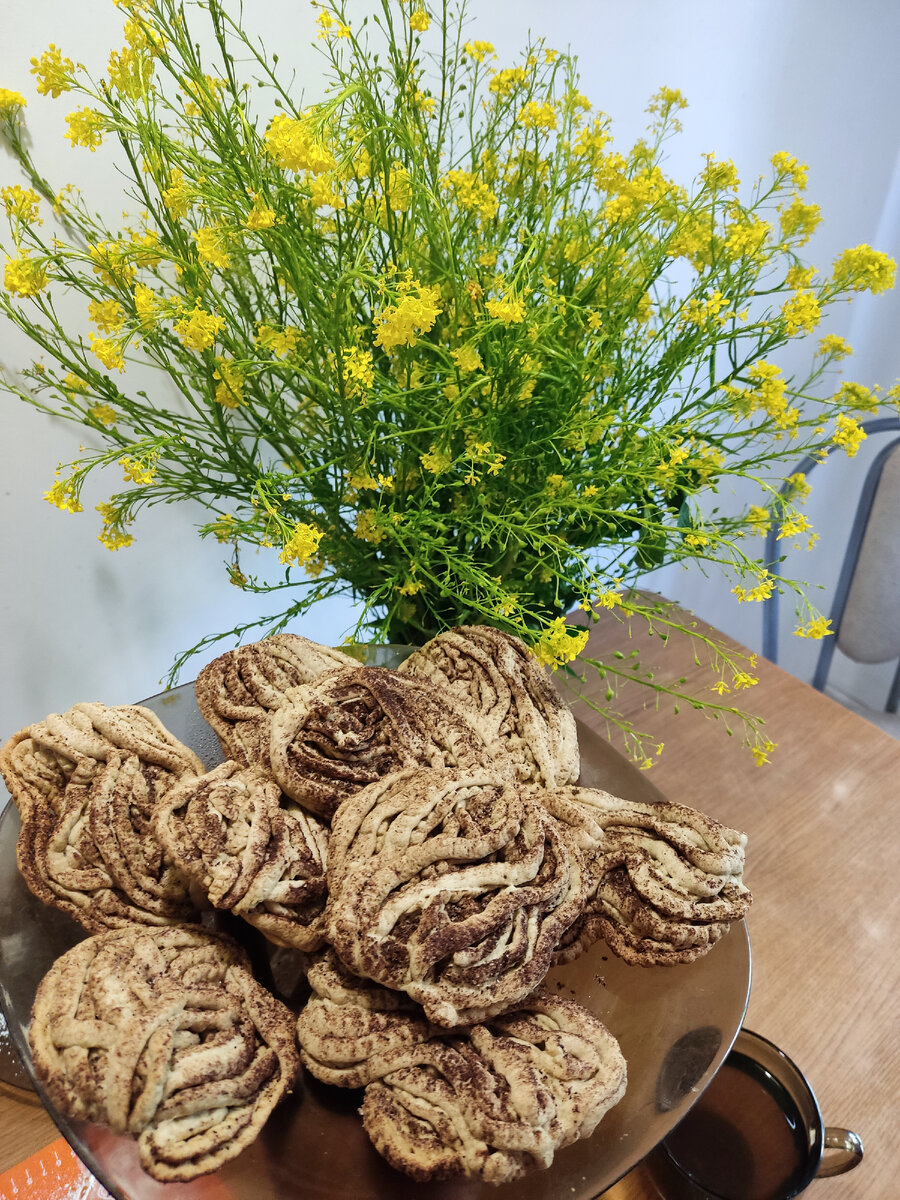 Печенье  из ржаной муки через мясорубку. 