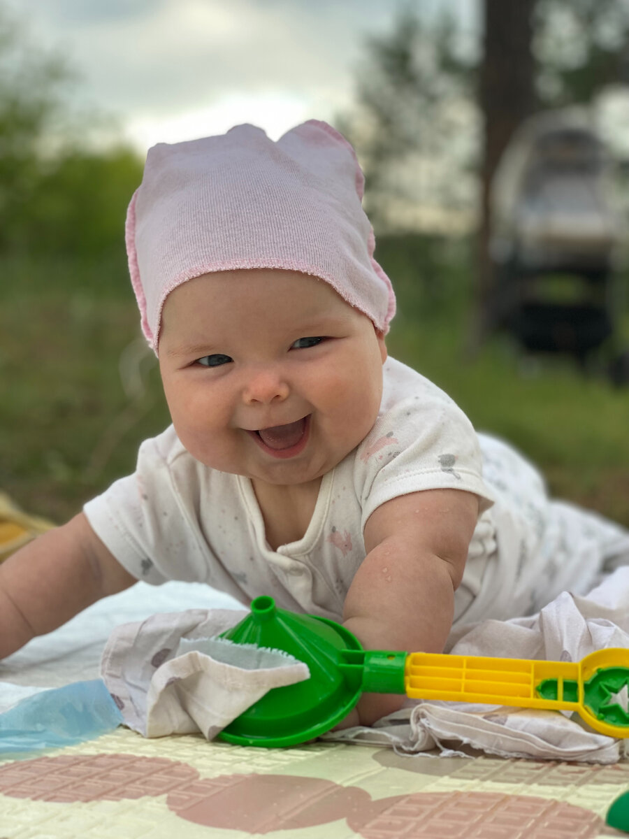 Фото без привязки к теме, тут просто Рита очень классная