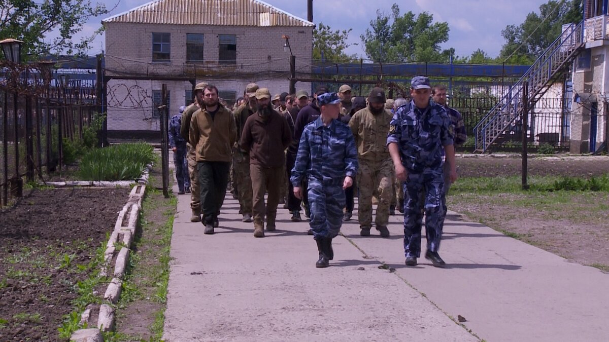 На территории колонии.  фото: картинки  яндекса. 
