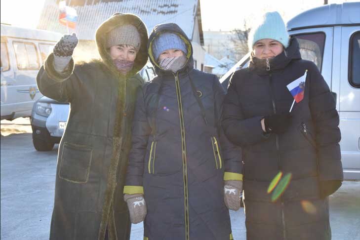 Десятки людей пришли на митинг, несмотря на крепкий мороз. Фото с сайта администрации Барабинского района.📷
