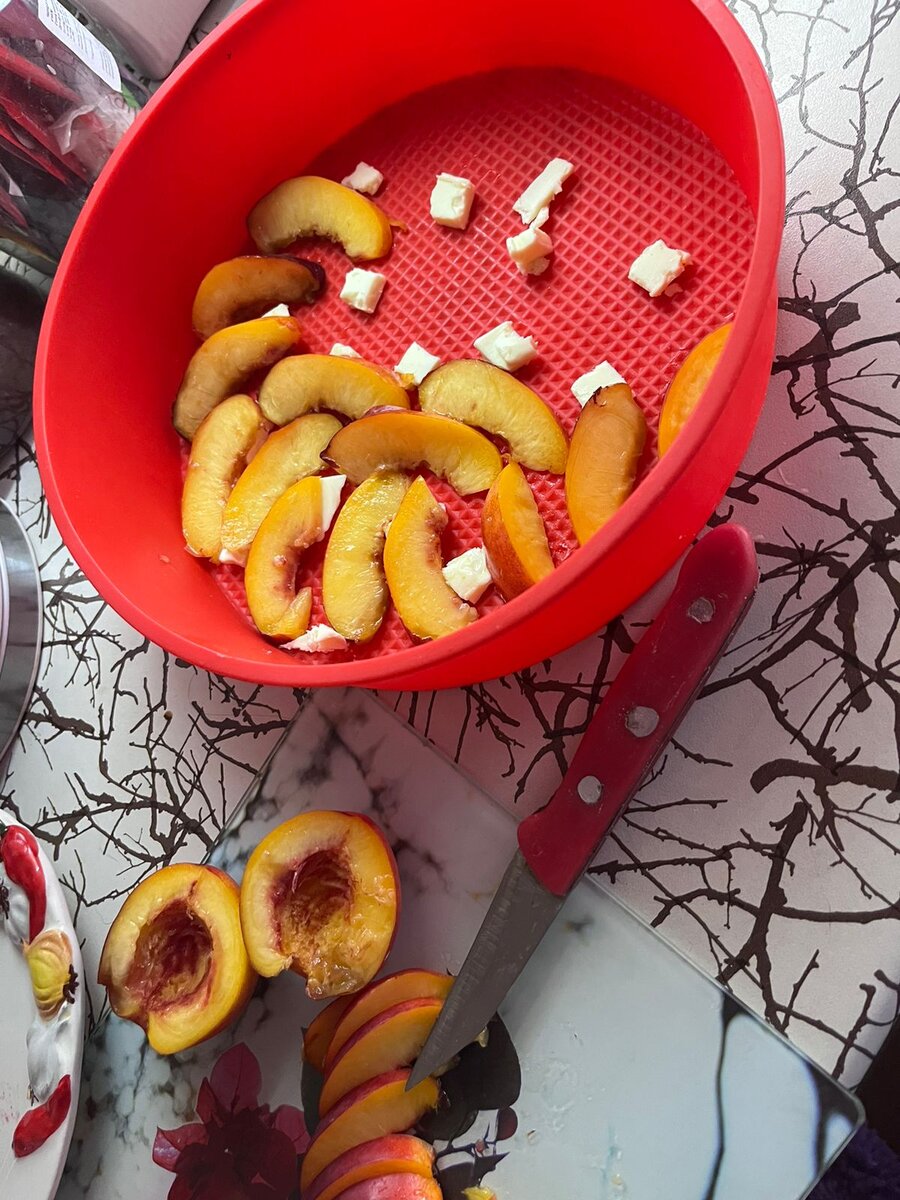 три нектарина