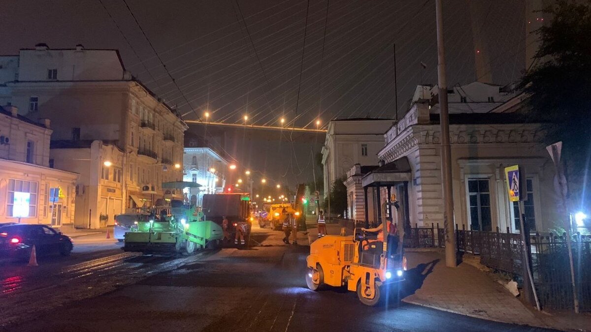     Водителей просят с пониманием отнестись к проводимым дорожным работам во Владивостоке. Дорожники приступили к ремонту асфальта на Некрасовском путепроводе.