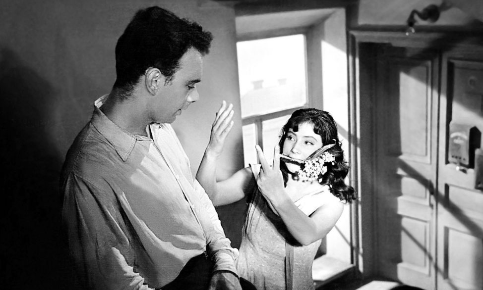 Кадр из фильма "Летят журавли" (1957), режиссёр Михаил Калатозов