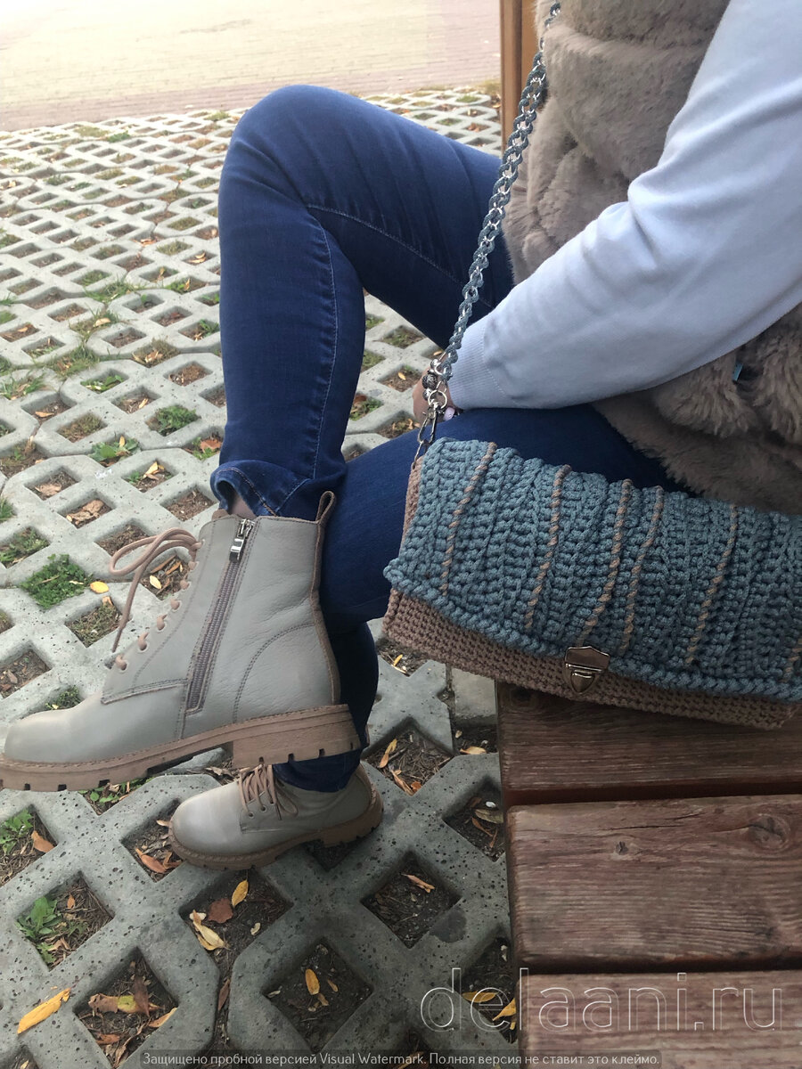 Сумочка кросс-боди крючком из остатков полиэфирного шнура. Выгуливаю обновку