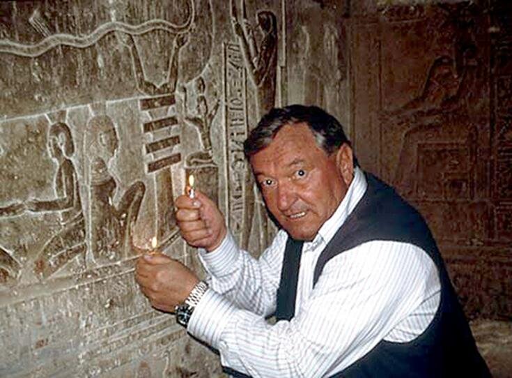 Эрих фон Даникен