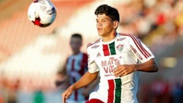 Фото: paiquere.com.brПо данным Globo Esporte, спартаковцы якобы готовы заплатить за 21-летнего игрока 7 млн евро.
