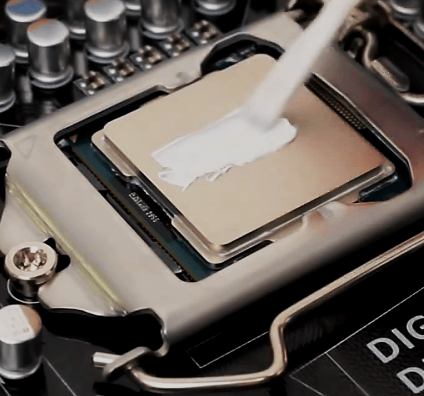 Аккуратно тоненьким слоем