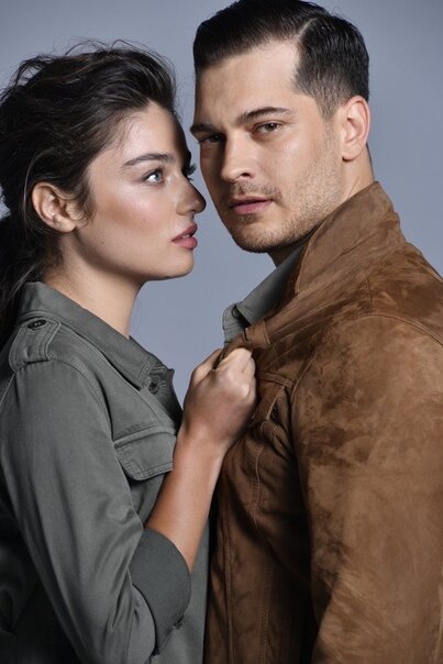 Сериал Защитник. В главных ролях Чагатай Улусой и Айча Айшин Туран