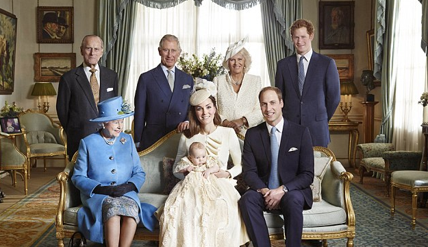 Счастливая королевская семья