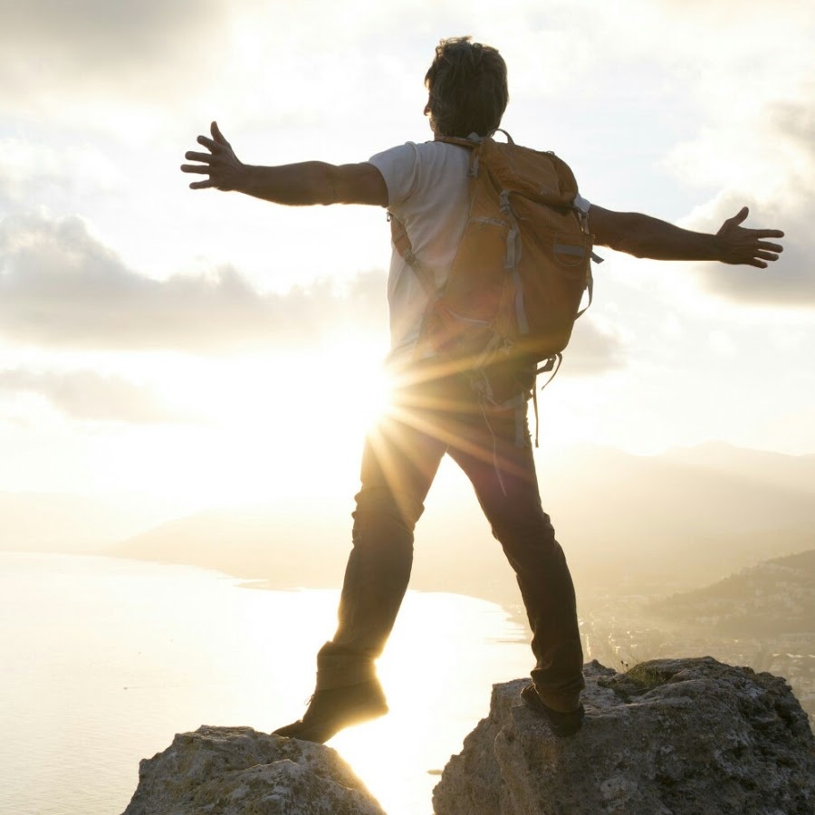 Мужчина полный сил