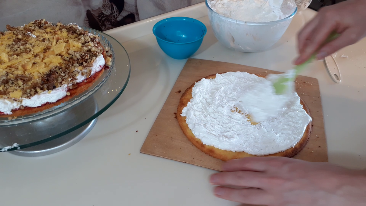 Крем для торта Наполеон - 25 рецептов в домашних условиях с пошаговыми фото