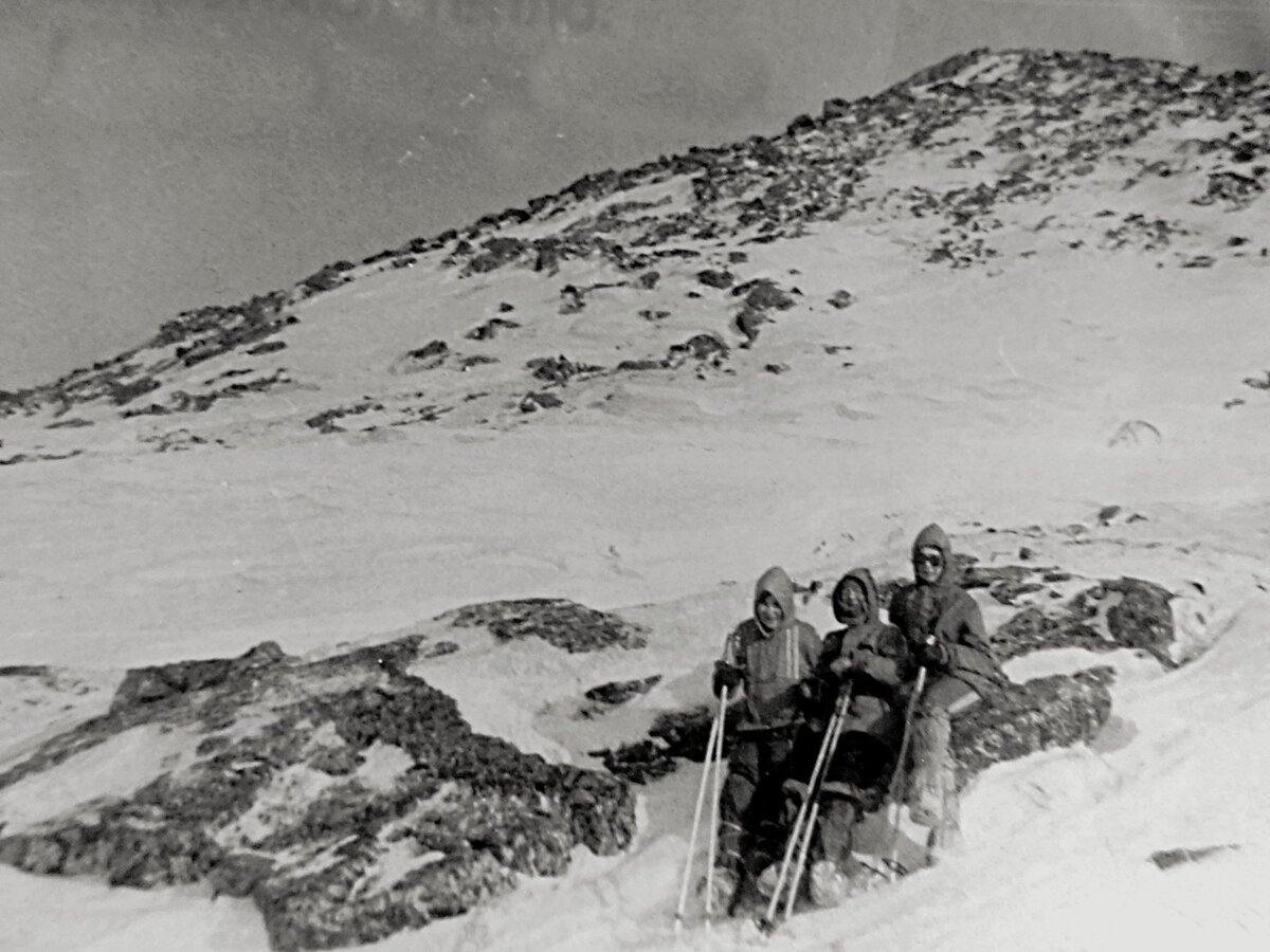 До вершины 70 м