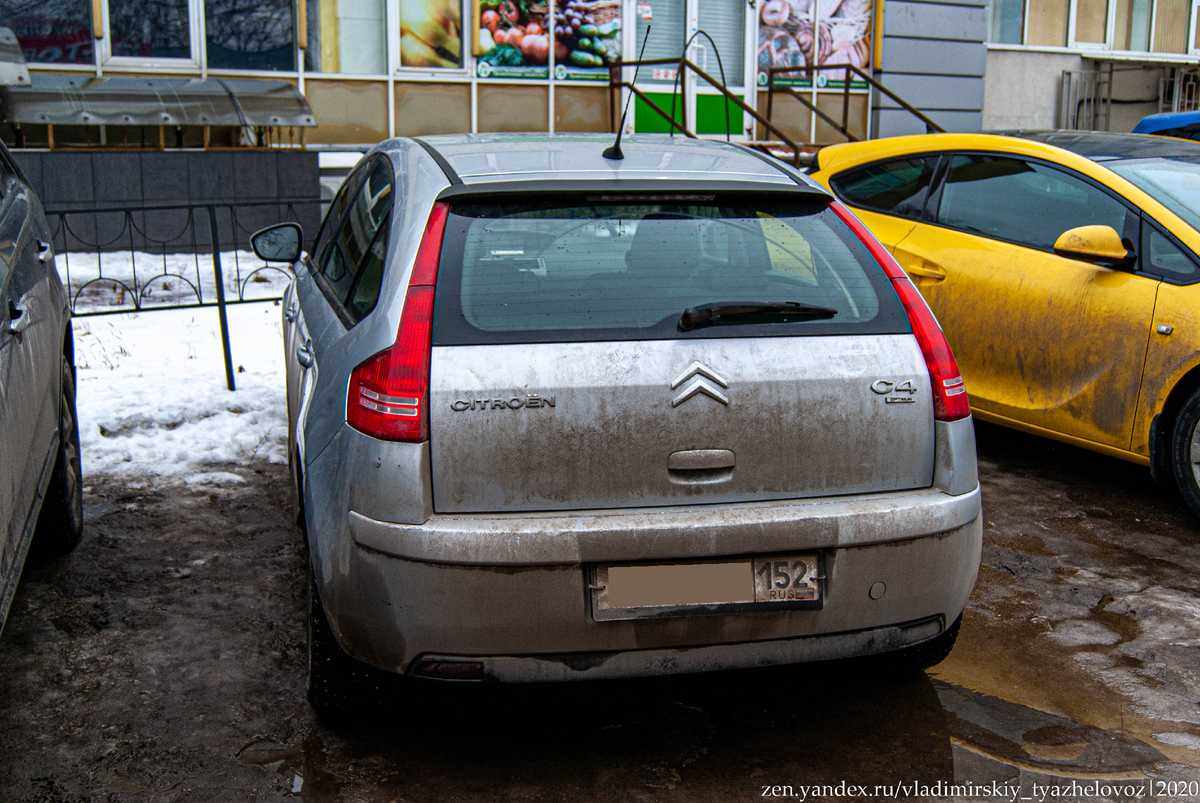 У Ситроэна особенно хорошо работает принцип "чем сложнее машина, тем дороже в обслуживании"