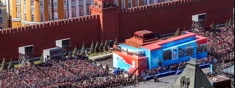 мавзолей с драпировкой 