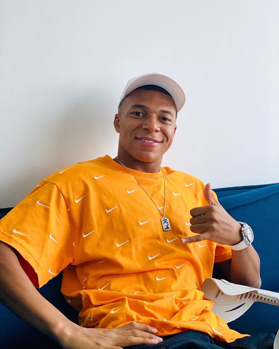 Килиан Мбаппе Лотте́н