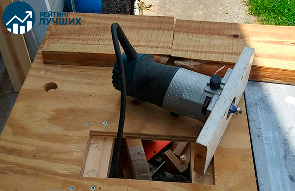 Рейтинг лучших фрезеров по дереву
