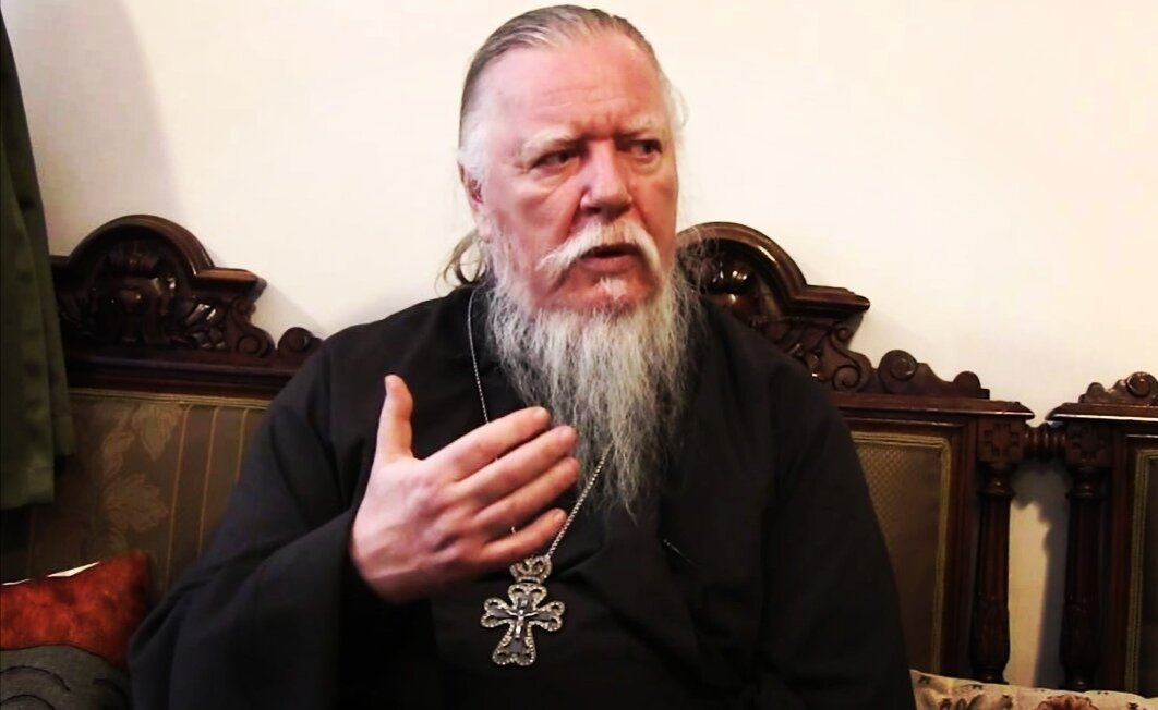 Димитрий Смирнов (07.03.1951 — 21.10.2020 гг.) — протоиерей, церковный и общественный деятель, проповедник, миссионер.