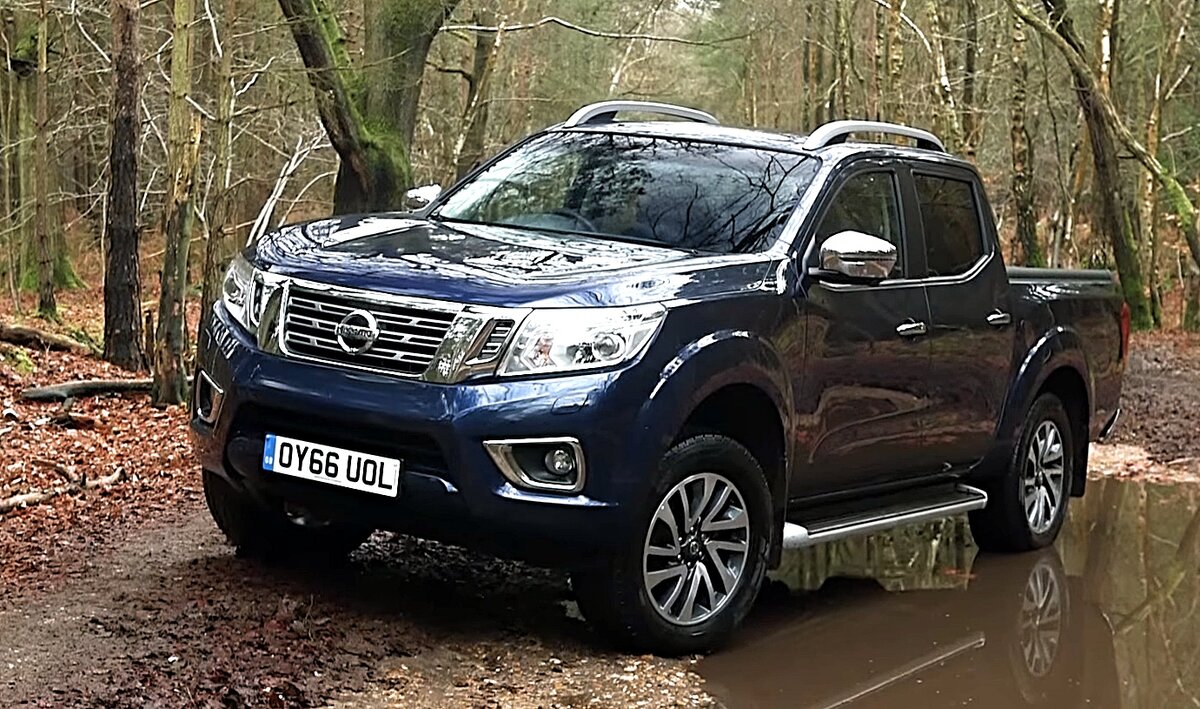 Nissan NP300 Navara 2017-го года.