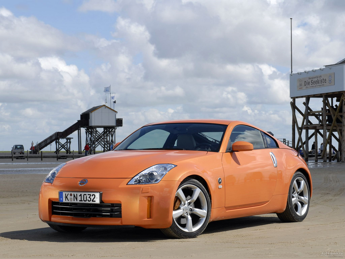 370z Nissan оранжевый