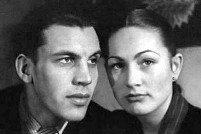 Три мужа и восьмилетний роман в семьдесят с мужчиной на 40 лет младше. Людмиле Хитяевой 91 год3