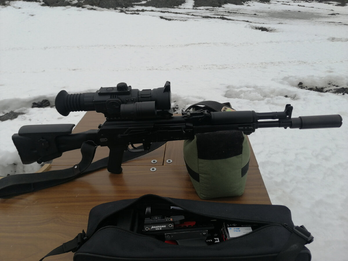 Внешний вид карабина Сайга 308-1 исполнение 46 с установленным ночным прицелом Yukon Sightline N455S.