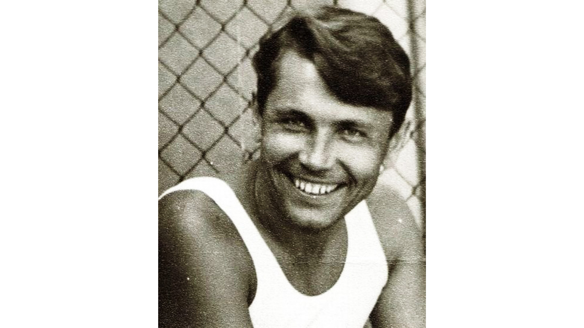 Леонид Рогозов