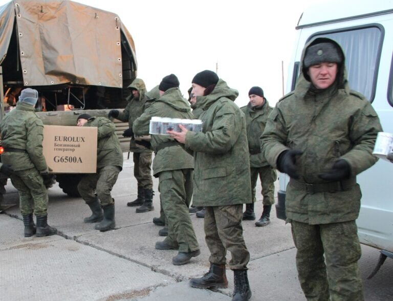    Жители Илекского района собрали для мобилизованных гуманитарную помощь Елена Шкатова