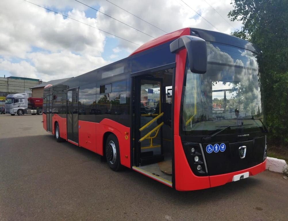 Автобус большого класса КАМАЗ-5299 главная ударная сила на российском рынке 