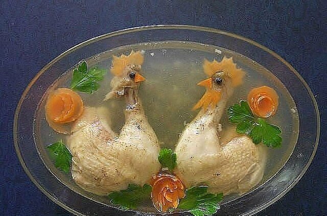 В этой публикации я расскажу вам о нескольких заливных блюдах.