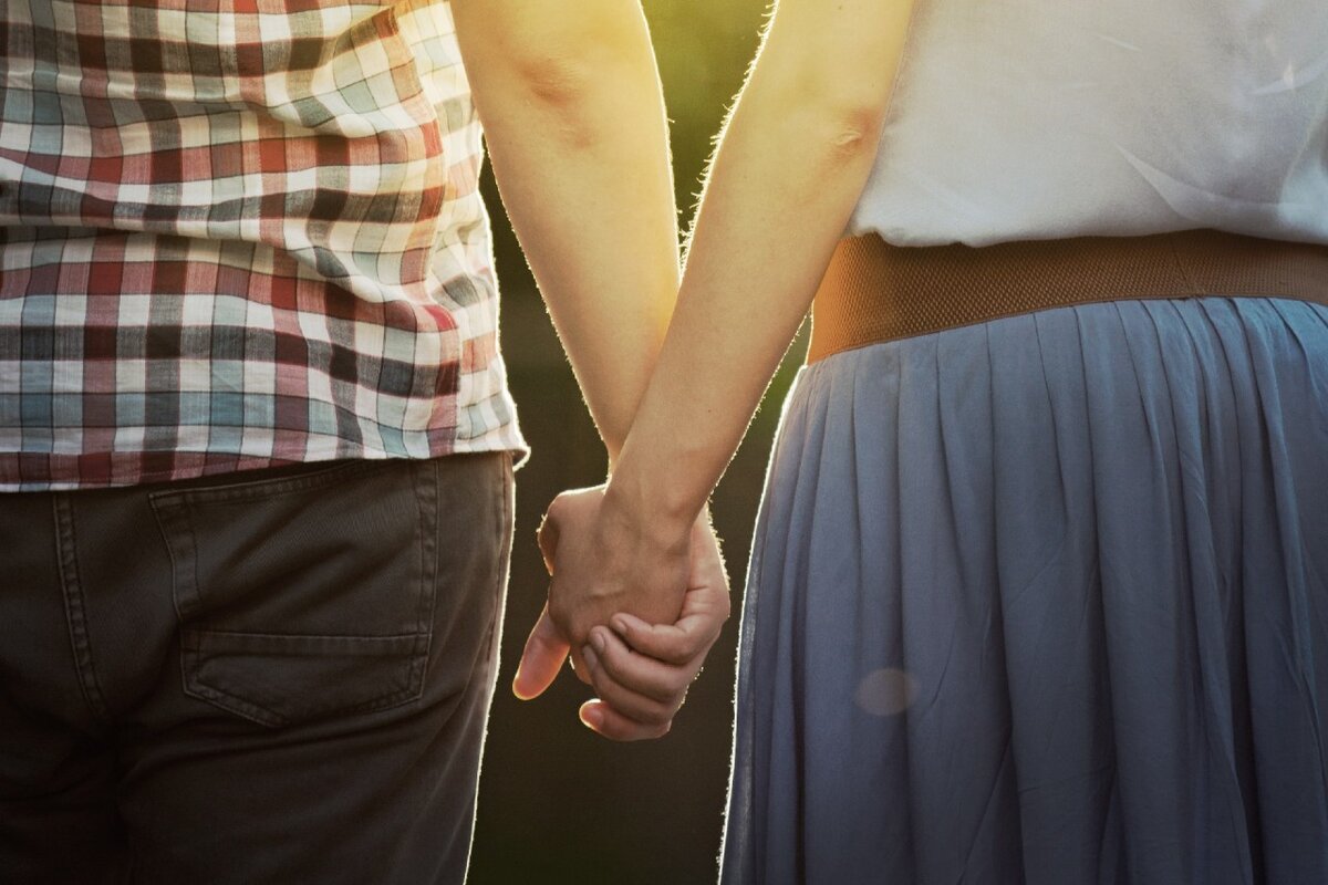 В жизни мужчин и женщин всегда бывает что-то в первый раз. Все новое – это самое сложное. Трудно сделать первый шаг, сказать первое слово, поймать первую рыбку, тем более впервые вступить на путь половой жизни и правильно лишиться девственности.