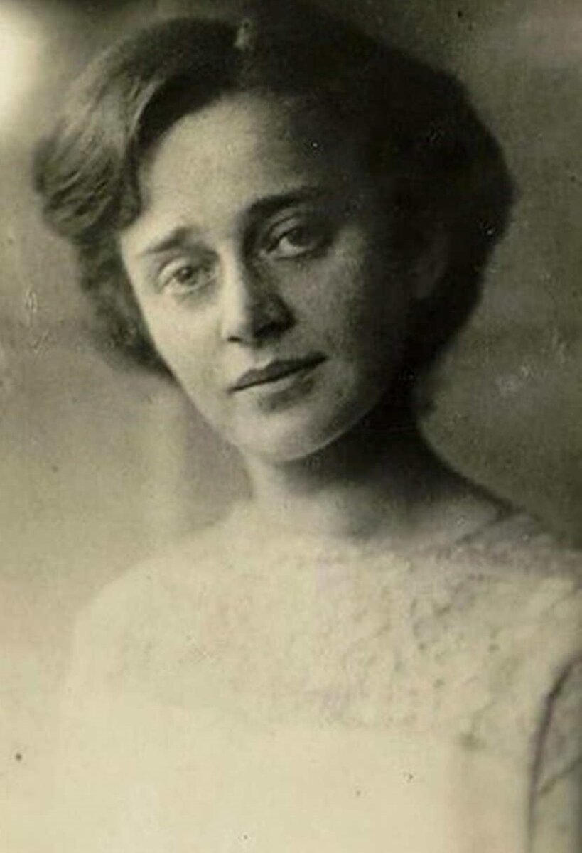 София Парнок