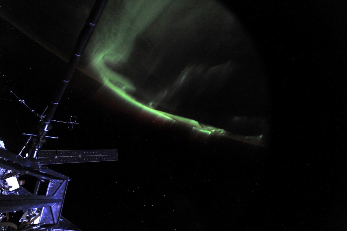 О. Артемьев. https://www.roscosmos.ru/24554/