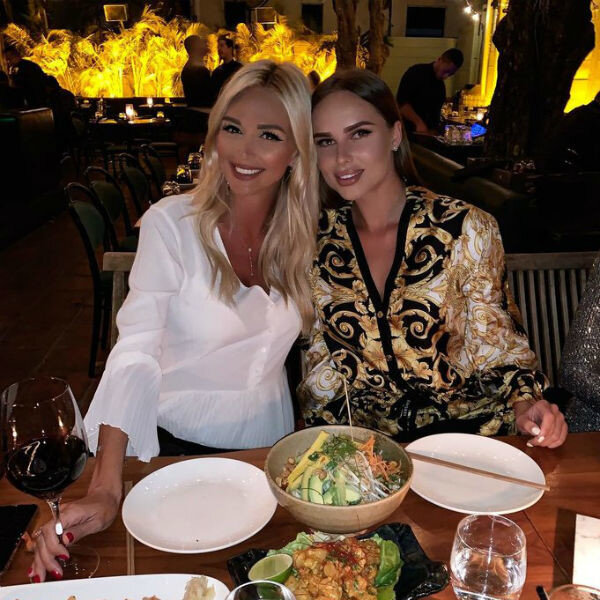 Виктория Лопырева и Ханна // Фото: Instagram