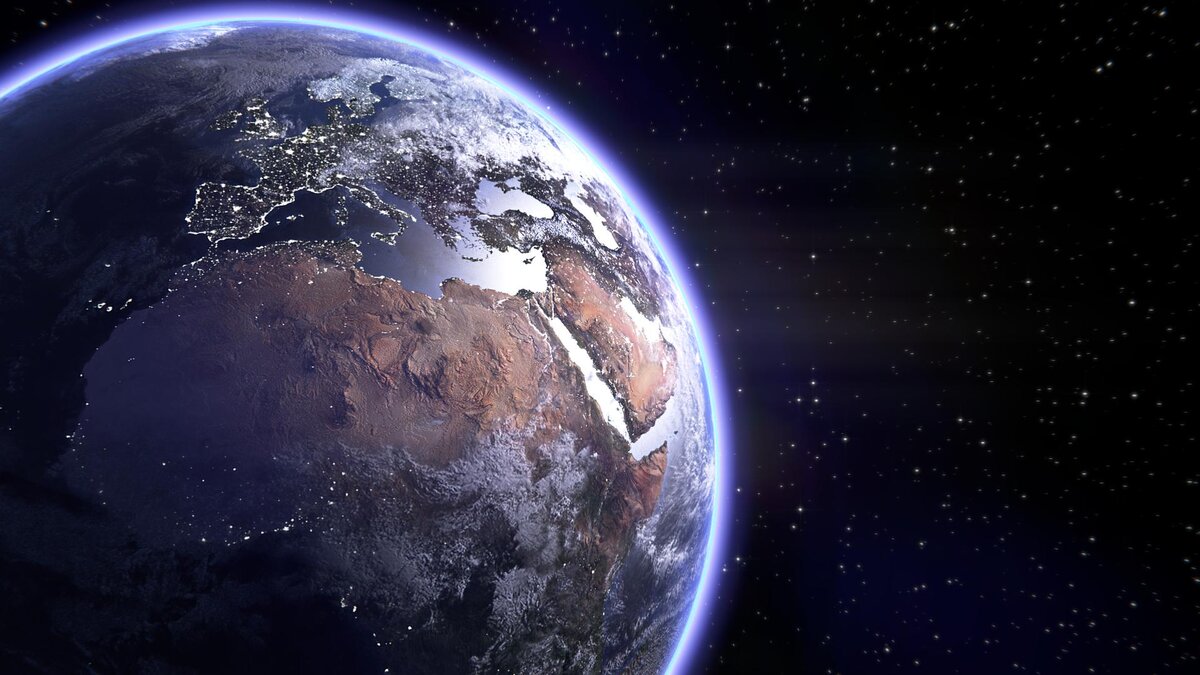 Два континента на границе дня и ночи