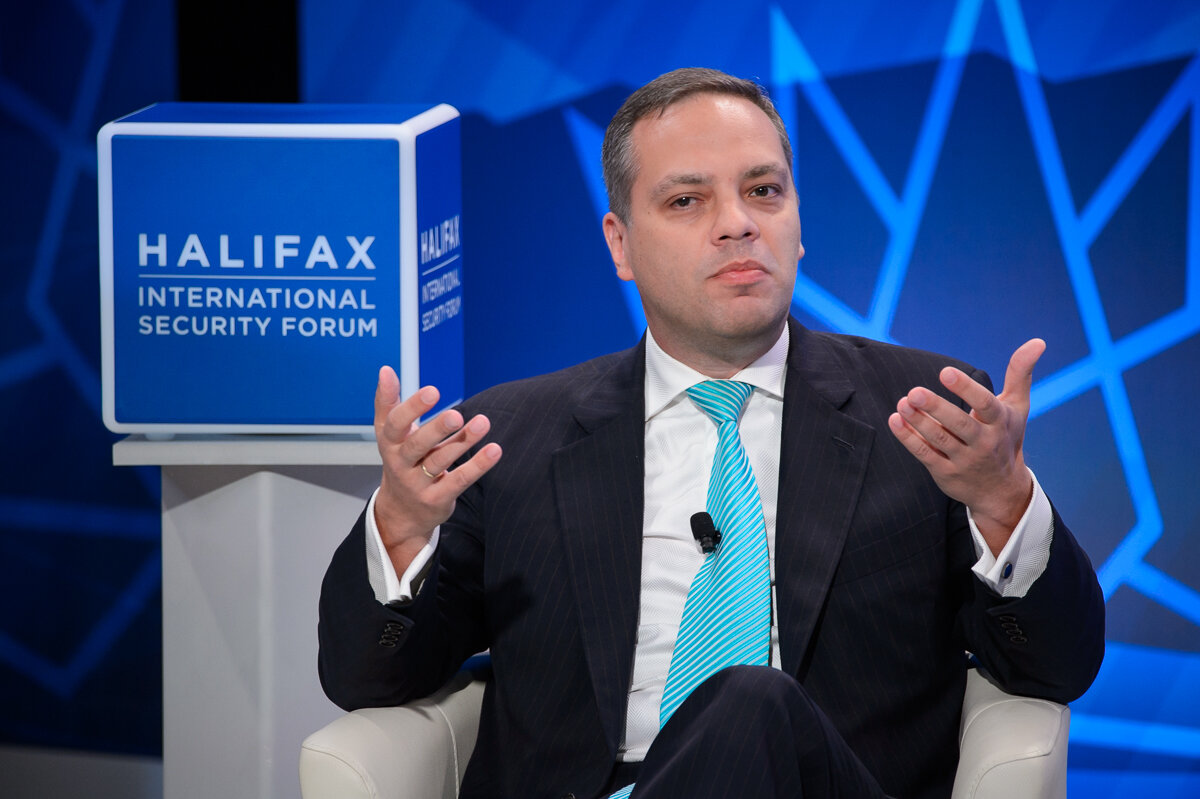 Владимир Милов. Выступление на пленарном заседании “сближение с Россией: постпутинская подготовка.”