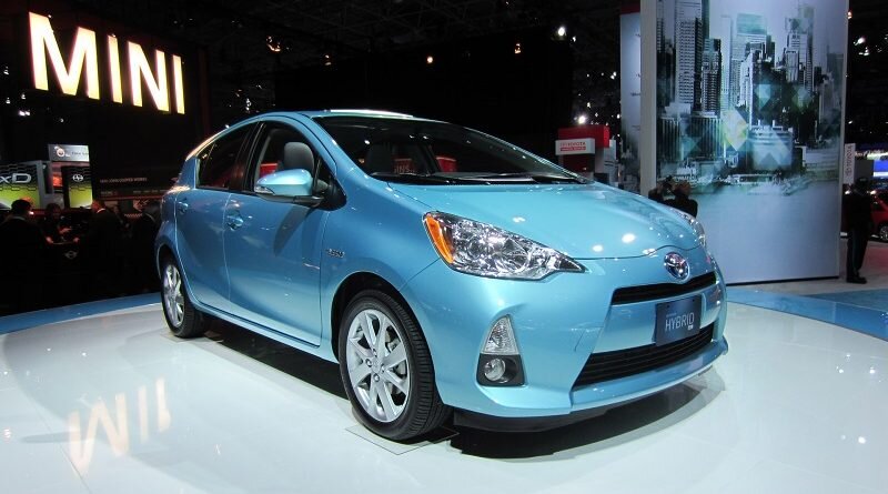 Toyota Prius первый серийный гибридный автомобиль, появившийся на мировом рынке