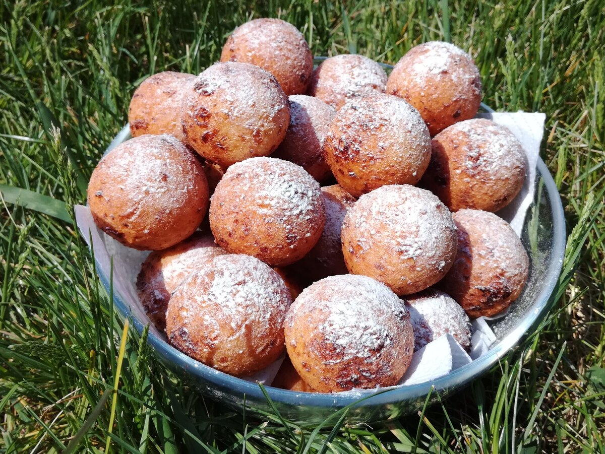 Творожные шарики с клубникой