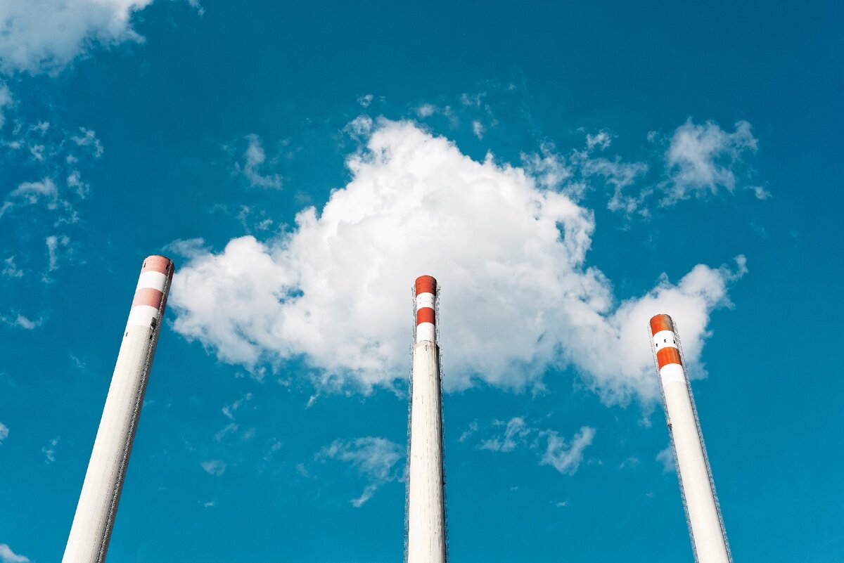 https://unsplash.com/photos/QvZj7r3efC4