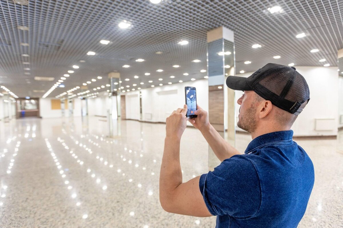 Это Павел- эксперт агентства коммерческой недвижимости "ДеловойКрасноярск" - использует в работе и онлайн и оффлайн. 