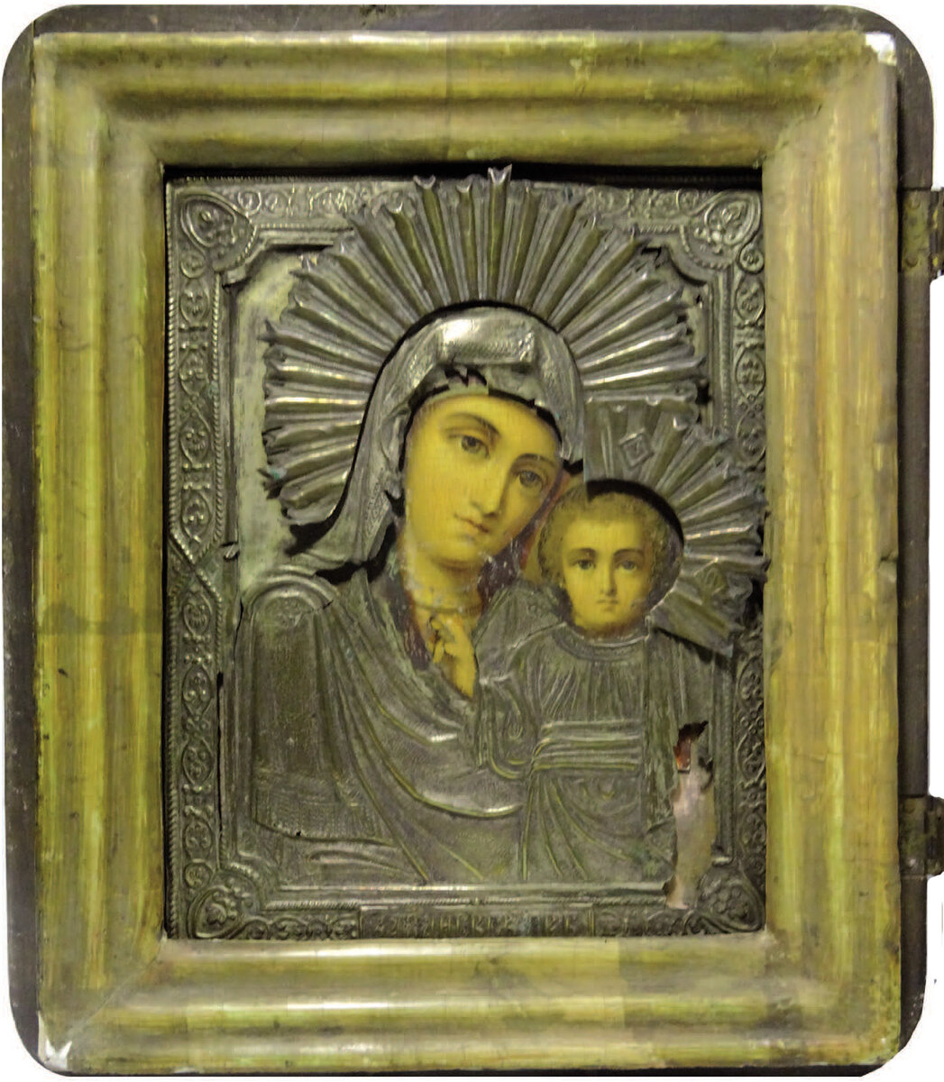 Икона Казанской Богоматери в окладе