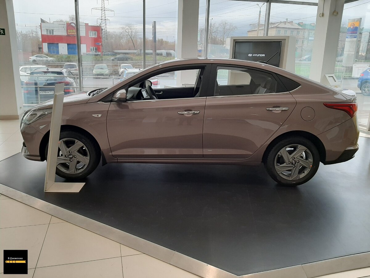 Хендай Солярис, в профиль, фото автора