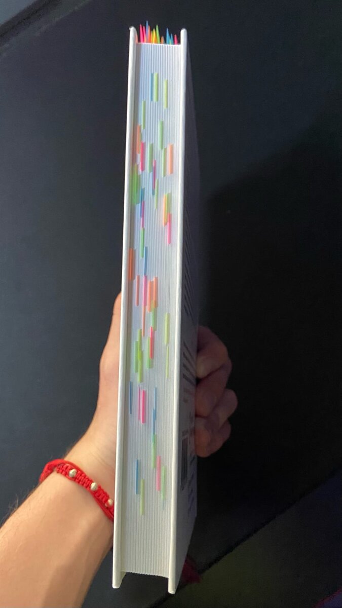 Думаю, по количеству заметок в книге можно понять, что полезной информации действительно очень много.