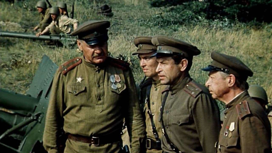 Кадр из фильма "Батальоны просят огня".