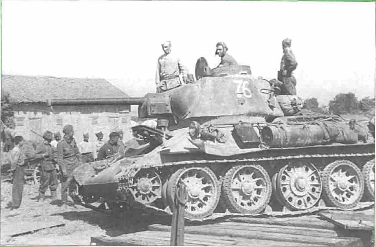 Советский танк 1943 года. Курская битва танк т 34. Т-34 Курская битва. Танк т 34 Курская дуга. Т 34 76 Курская дуга.