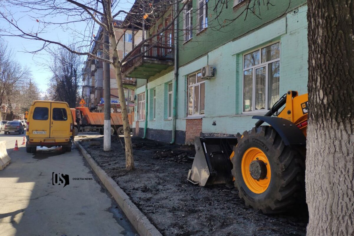 Владикавказ, улица Ленина, ремонт дорог