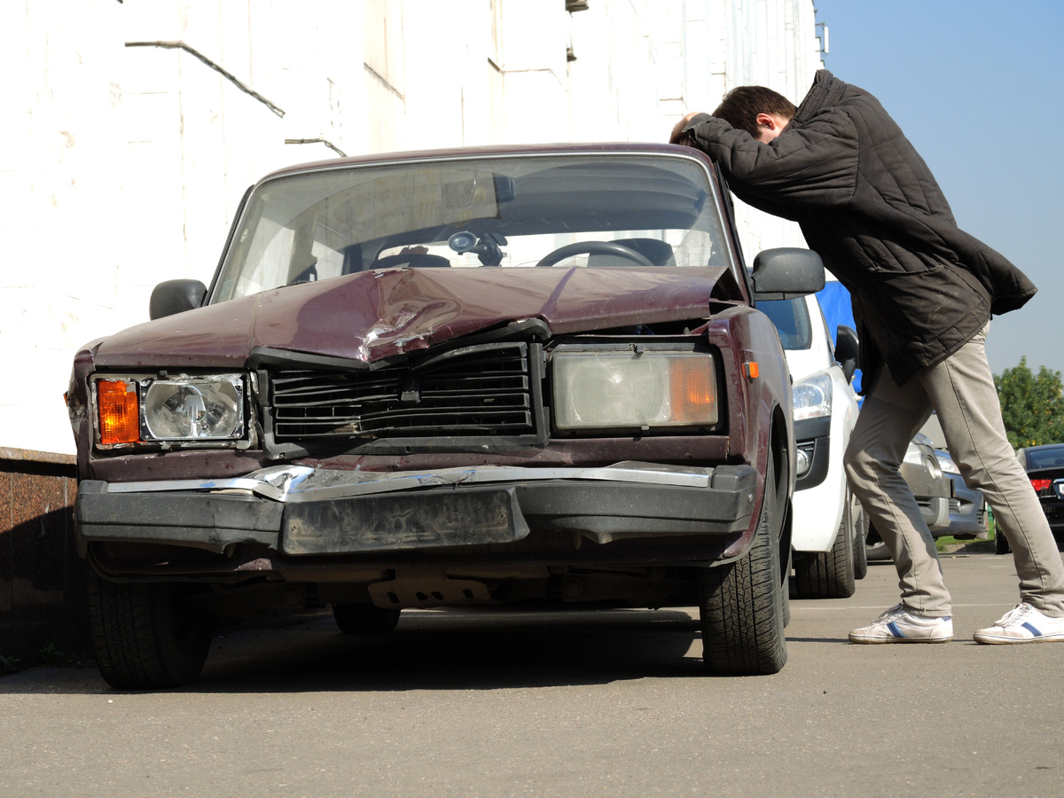     Почему подержанные иномарки гораздо опаснее новых LADA без ABS и «эйрбегов» Фото: АвтоВзгляд