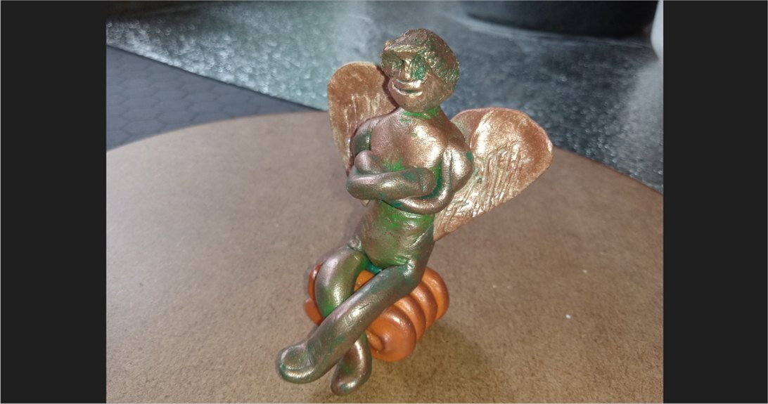 Образ моего Помощника. (Зеленый пластилин и бронзовые тени для век).